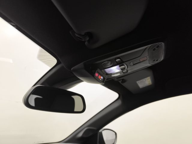 OPEL Corsa usata, con Vetri oscurati
