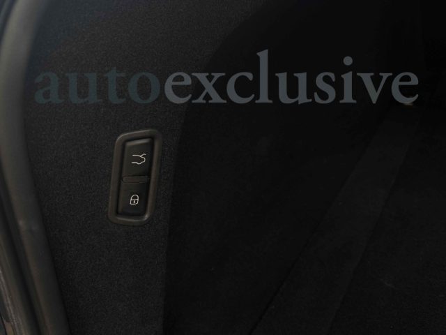 MASERATI Levante usata, con Autoradio digitale