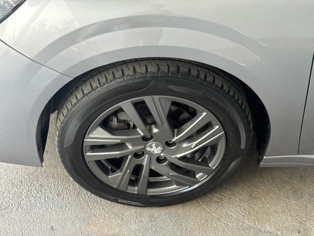 PEUGEOT 208 usata, con Airbag testa
