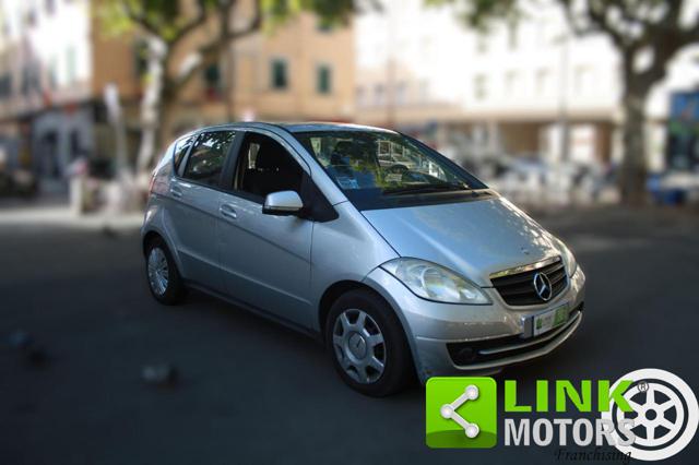 MERCEDES-BENZ A 180 usata, con Alzacristalli elettrici
