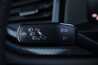 VOLKSWAGEN Taigo usata, con Leve al volante