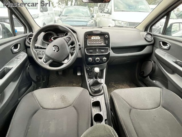 RENAULT Clio usata 13