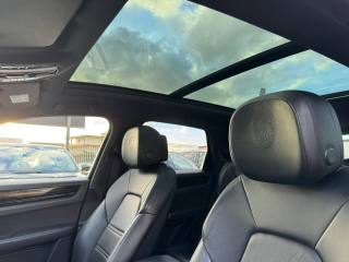 PORSCHE Cayenne usata, con Park Distance Control