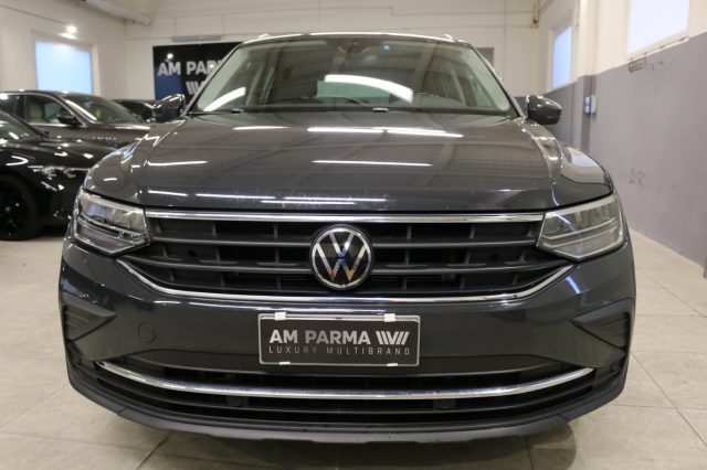 VOLKSWAGEN Tiguan usata, con Airbag