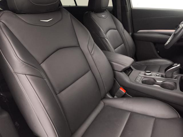 CADILLAC XT4 usata, con Luci diurne LED