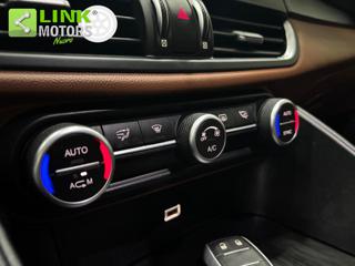ALFA ROMEO Giulia usata, con USB