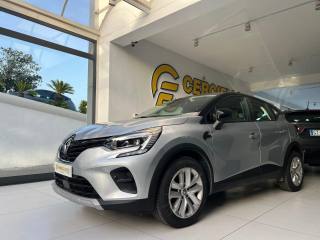 RENAULT Captur usata, con Volante in pelle