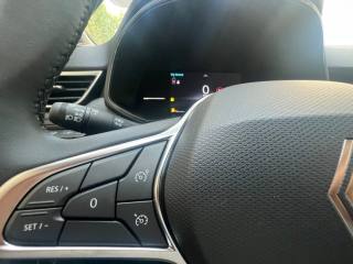 RENAULT Clio usata, con USB