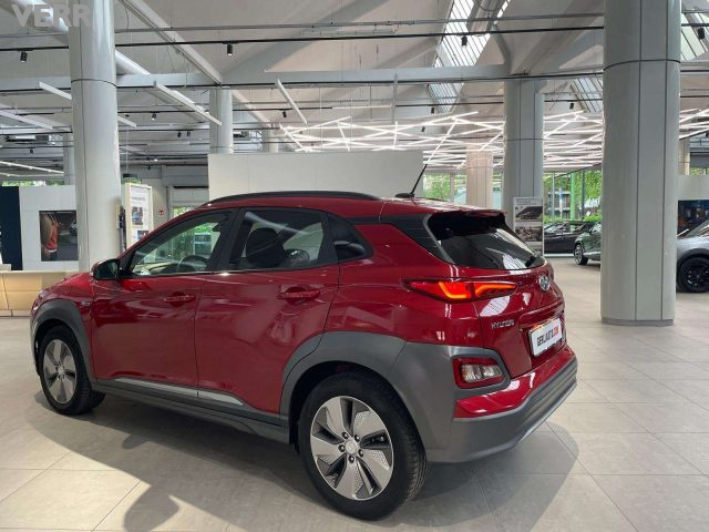 HYUNDAI Kona usata, con Alzacristalli elettrici
