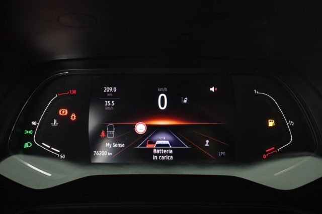 RENAULT Captur usata 6