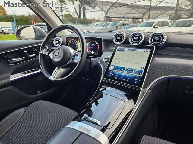 MERCEDES-BENZ GLC 220 usata, con MP3