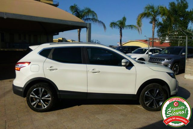 NISSAN Qashqai usata, con Cerchi in lega