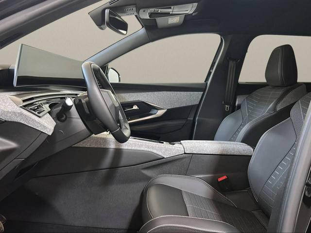 PEUGEOT 5008 usata, con Cerchi in lega