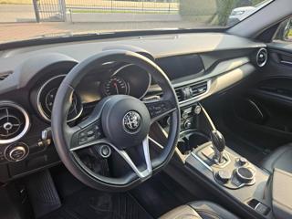 ALFA ROMEO Stelvio usata, con Chiusura centralizzata