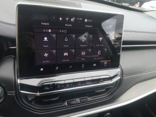 JEEP Compass usata, con Touch screen