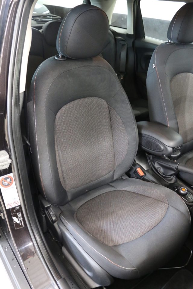 MINI Cooper D usata, con ESP