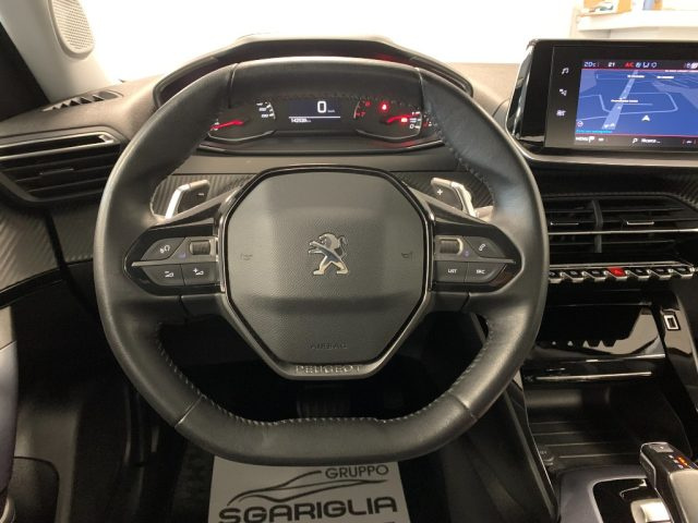 PEUGEOT 2008 usata, con Climatizzatore