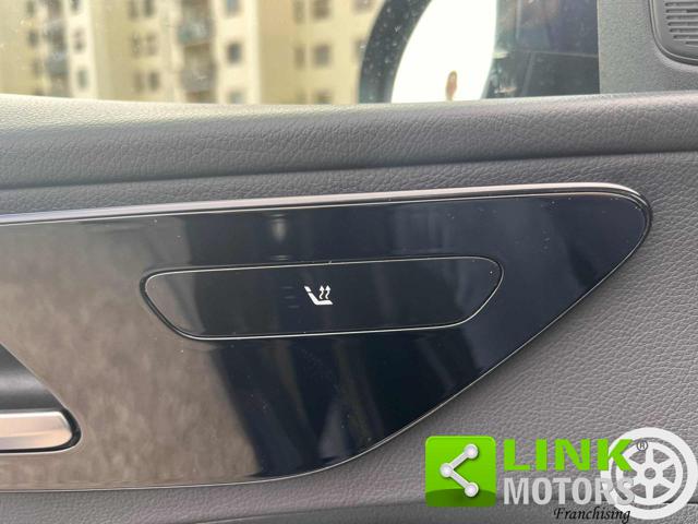 MERCEDES-BENZ C 220 usata, con Telecamera per parcheggio assistito