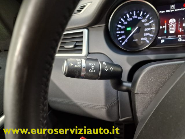 LAND ROVER Discovery Sport usata, con Bluetooth