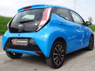 TOYOTA Aygo usata, con Autoradio