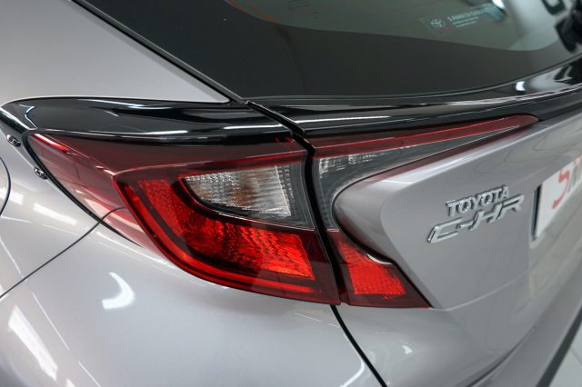 TOYOTA C-HR usata, con Airbag testa