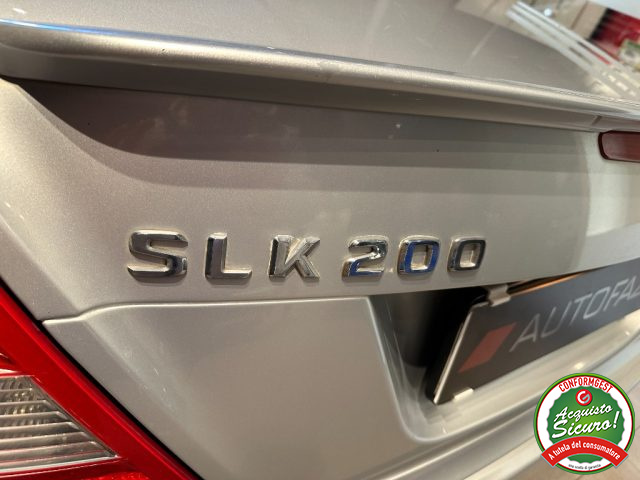 MERCEDES-BENZ SLK 200 usata 9
