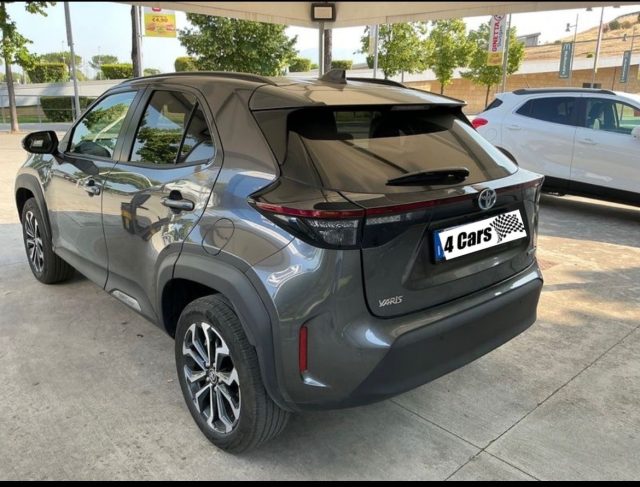 TOYOTA Yaris Cross usata, con Autoradio