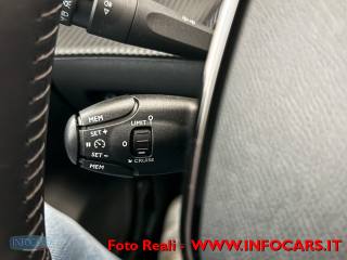 PEUGEOT 208 usata, con USB