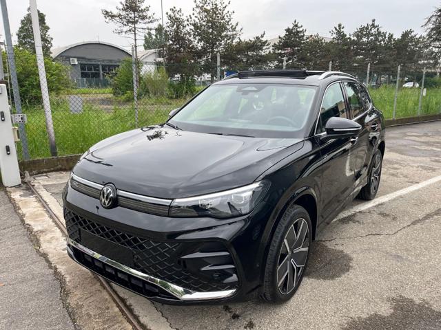 VOLKSWAGEN Tiguan usata, con Airbag