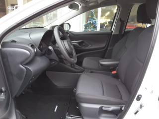 MAZDA 2 usata, con Autoradio