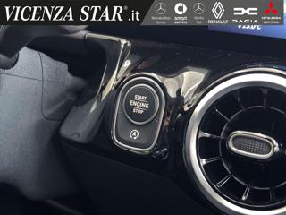 MERCEDES-BENZ GLA 180 usata, con Sedili riscaldati