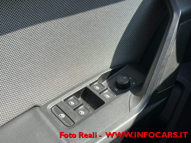 SEAT Leon usata, con Bracciolo