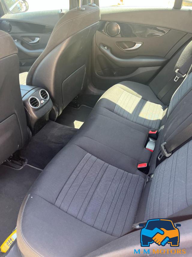 MERCEDES-BENZ C 180 usata, con Fendinebbia