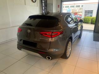 ALFA ROMEO Stelvio usata, con Cerchi in lega
