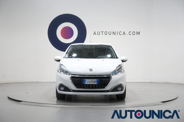 PEUGEOT 208 usata, con Airbag