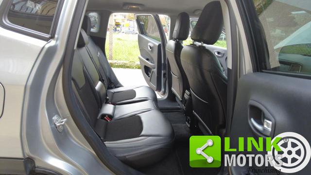 JEEP Compass usata, con Park Distance Control