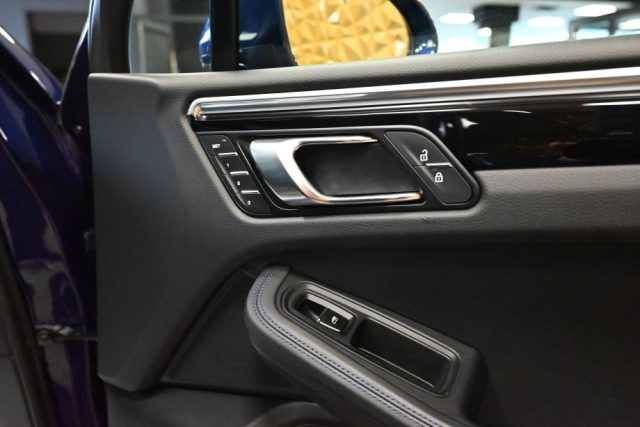 PORSCHE Macan usata 81