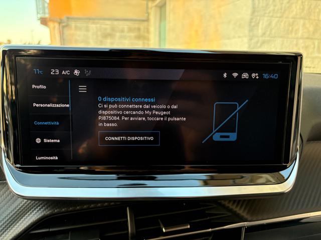 PEUGEOT 2008 usata, con USB