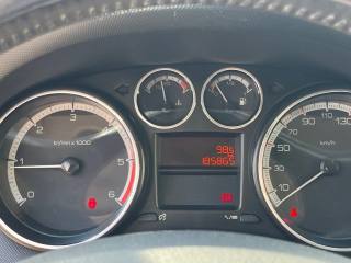 PEUGEOT 308 usata, con Volante in pelle