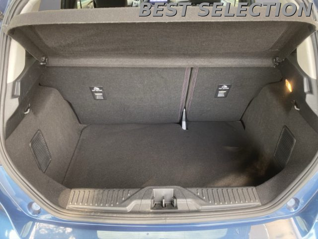 FORD Fiesta usata, con Cruise Control