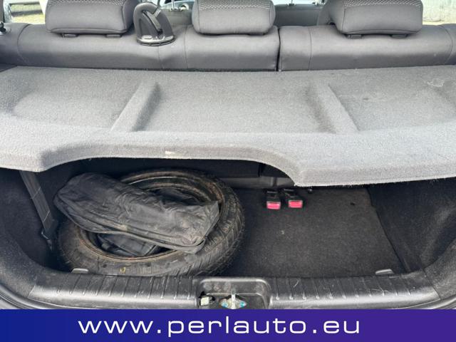 CHEVROLET Aveo usata, con Sedile posteriore sdoppiato