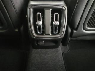 VOLVO XC40 usata, con Sedile posteriore sdoppiato