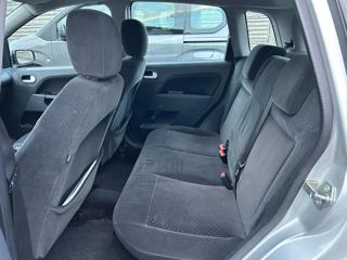 FORD Fiesta usata, con Autoradio