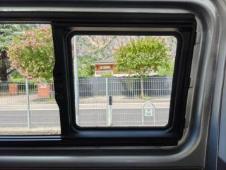 VOLKSWAGEN Transporter usata 23