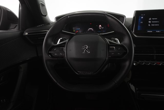 PEUGEOT 2008 usata 11