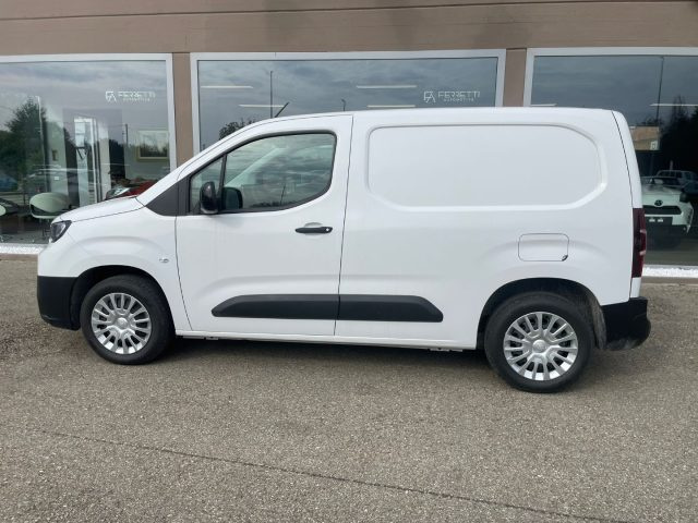 TOYOTA Proace City usata, con Airbag