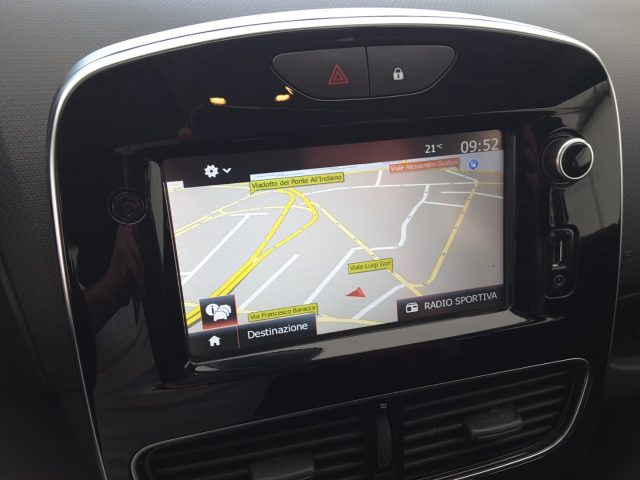 RENAULT Clio usata, con Climatizzatore