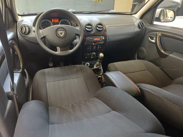 DACIA Duster usata, con Sensori di parcheggio posteriori