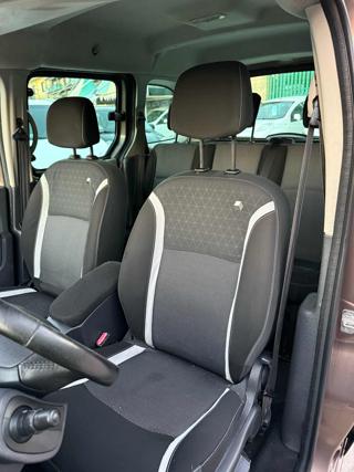 RENAULT Kangoo usata, con Fendinebbia