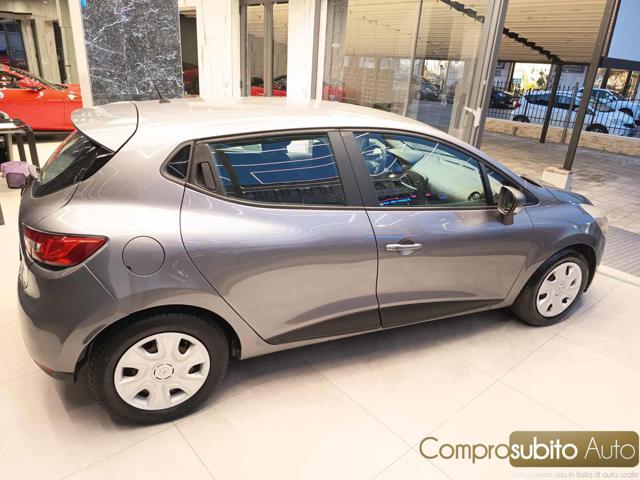 RENAULT Clio usata, con Chiusura centralizzata